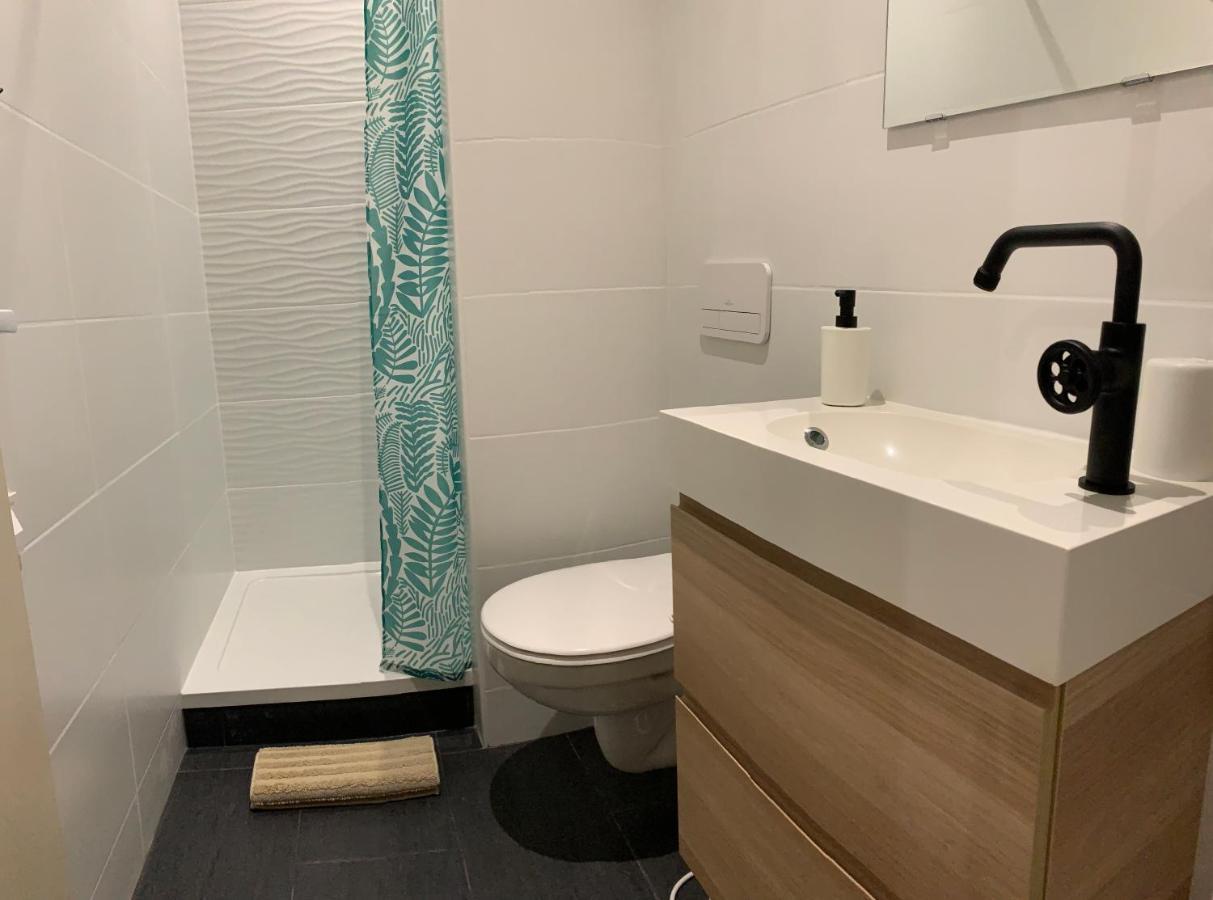 Apartamento A 2 Pas Du Vieux Port Charmant T2 Marsella Exterior foto